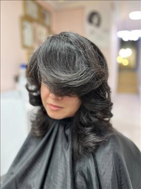 سالن زیبایی سالن زیبایی مادمازل  در  مشهد