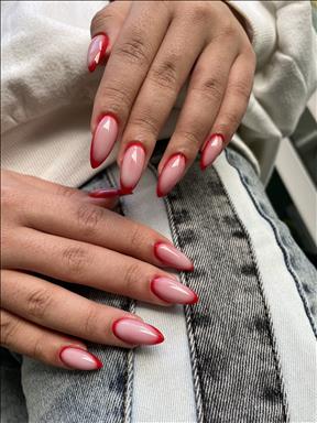 سالن زیبایی سالن زیبایی آرامه مظفری  در  قائم شهر