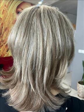 سالن زیبایی سالن زیبایی تخصصی سما  در  داران