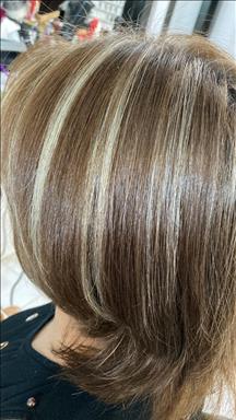 سالن زیبایی سالن زیبایی نازلی   در  کرمان