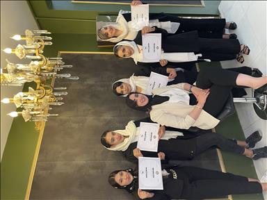 سالن زیبایی زیبایی الهه ثابتی  در  مشهد