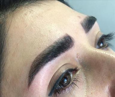 سالن زیبایی سالن تخصصی زیبایی دختران  در  اندیشه