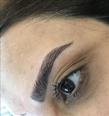 سالن زیبایی سالن تخصصی زیبایی دختران  در  اندیشه