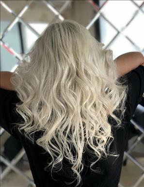 سالن زیبایی سالن زیبایی رخ طلایی  در  تهران