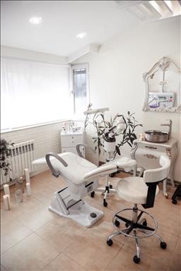 سالن زیبایی زیبایی فلورا  در  مشهد