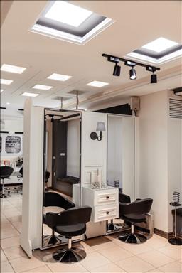 سالن زیبایی زیبایی فلورا  در  مشهد