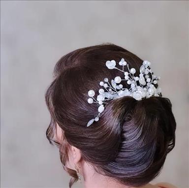 سالن زیبایی سالن زیبایی ترنگ  در  نیشابور