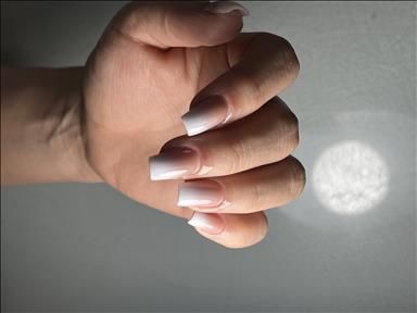 سالن زیبایی مهسا نیل لنگه  در  بندرلنگه