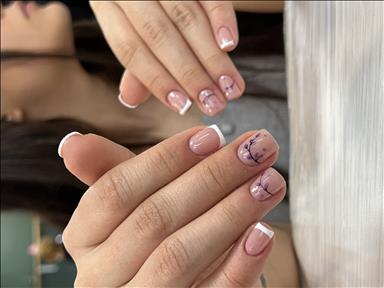 سالن زیبایی مرکز ناخن سمانه ازموده  در  کرج