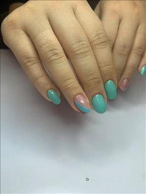 سالن زیبایی سالن زیبایی آذرنوش  در  آمل