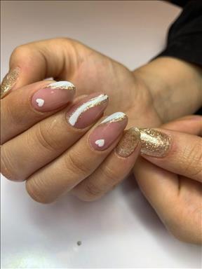 سالن زیبایی سالن زیبایی آذرنوش  در  آمل