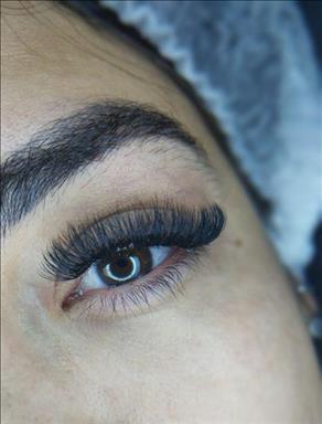 سالن زیبایی اکستنشن مژه مریم  در  مشهد