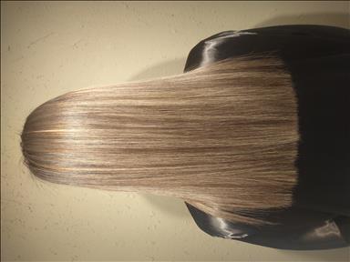 سالن زیبایی کراتینه صابری  در  مشهد