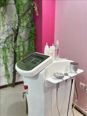 کلینیک زیبایی کلینیک زیبایی خانم دکتر عقیلی  در  مشهد