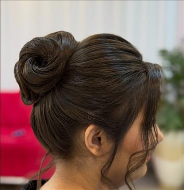 سالن زیبایی آموزشگاه سرمه خوش پسند (بامدرک فنی حرفه ای)  در  رشت