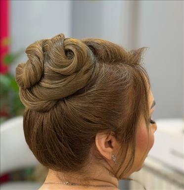 سالن زیبایی آموزشگاه سرمه خوش پسند (بامدرک فنی حرفه ای)  در  رشت