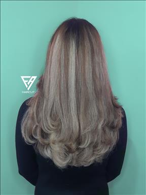 سالن زیبایی خانه زیبایی نیوشا  در  اصفهان