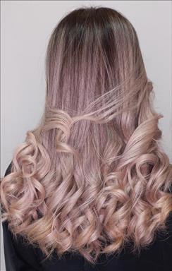 سالن زیبایی نسیم زیبایی  در  کرج