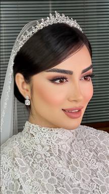 سالن زیبایی مانا حاجیان  در  اصفهان