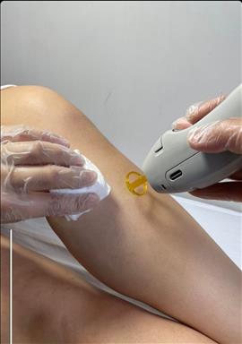 کلینیک زیبایی دکتر مختصی  در  کاشان