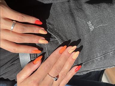 سالن زیبایی بهشت  در  سیرجان