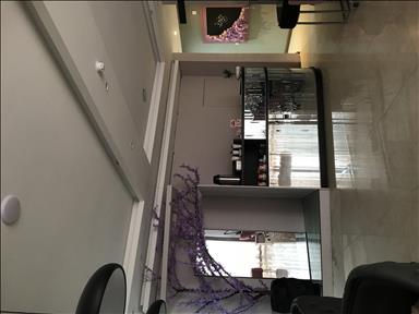 سالن زیبایی نل  در  شیراز