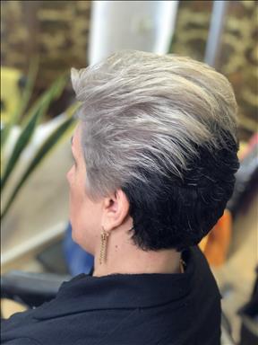 سالن زیبایی آموزشگاه آندریا (عروسکده برنا)  در  فریدونکنار