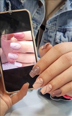 سالن زیبایی سالن زیبایی و آکادمی گندم  در  الیگودرز