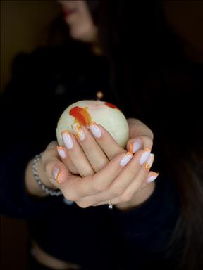 سالن زیبایی کاشت ناخن پریماه   در  مشهد