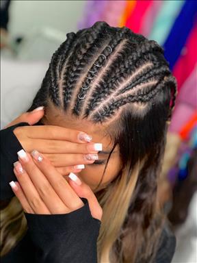 سالن زیبایی سالن زیبایی آمیرا  در  بندر انزلی