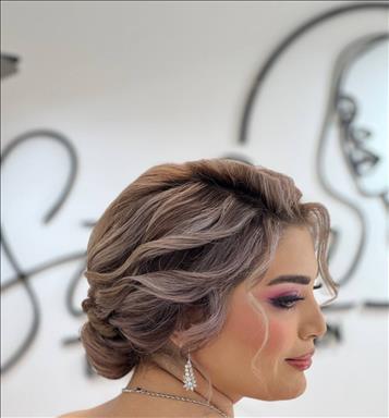 سالن زیبایی زیبایی سحر  در  مشهد