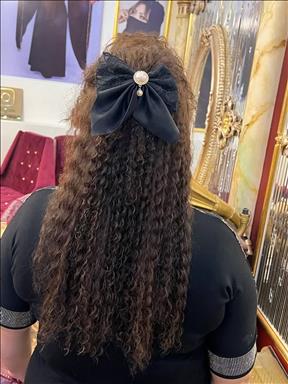 سالن زیبایی سالن زیبایی نگین طلایی  در  قم