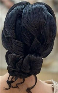 سالن زیبایی زیبایی نورا  در  مشهد