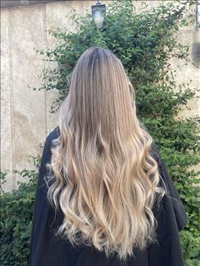 سالن زیبایی سالن تخصصی عروس تور سفید  در  قم