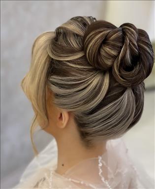 سالن زیبایی رنگ و لایت لیلا مهرانی  در  کرج