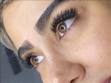 سالن زیبایی مژه سارا بنی اسدی  در  مشهد