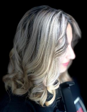 سالن زیبایی سالن عروس آناهیتا  در  شیراز