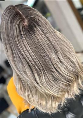 سالن زیبایی سالن زیبایی گیلار  در  سیرجان