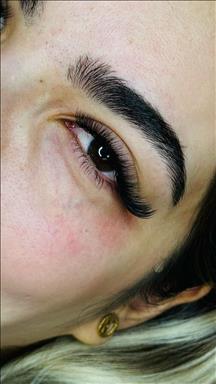 سالن زیبایی سالن زیبایی مهسا محزون   در  اندیشه