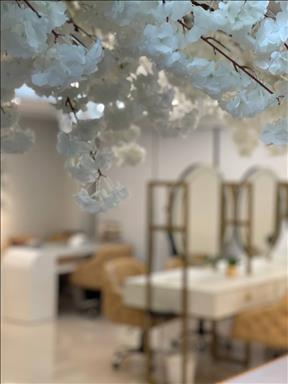 سالن زیبایی آکادمی وسالن زیبایی نارین  در  تهران