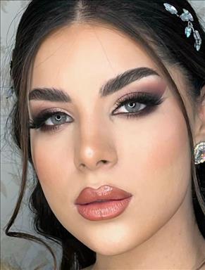 سالن زیبایی سالن زیبایی رزا قریشی  در  اصفهان