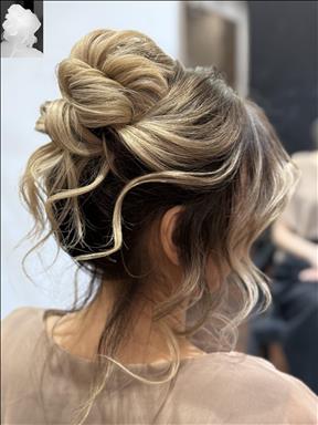 سالن زیبایی میکاپ سارا فرخانی   در  مشهد