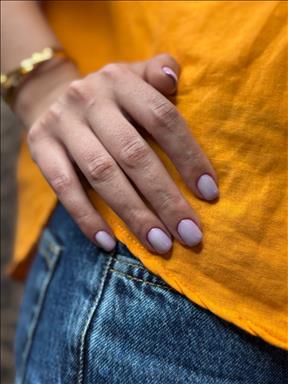 سالن زیبایی کاشت ناخن سحر گلمکانی  در  مشهد