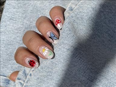 سالن زیبایی عاطفه رضاخانی  در  جیرفت