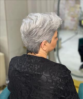 سالن زیبایی زیبایی دلیله  در  الیگودرز