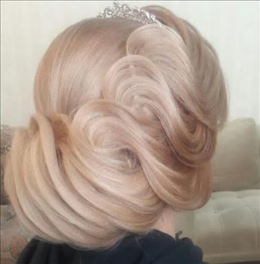 سالن زیبایی آرایشگاه عروس شرقی  در  قزوین