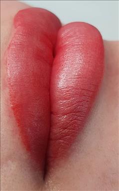 سالن زیبایی میکروپیگمنتیشن سمانه  در  مشهد