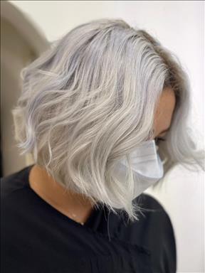 سالن زیبایی زیبایی گل نسرین  در  مشهد