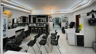 سالن زیبایی آکادمی تخصصی آرایش دائم ناهید سیفی (دنیای زیبایی)  در  مشهد