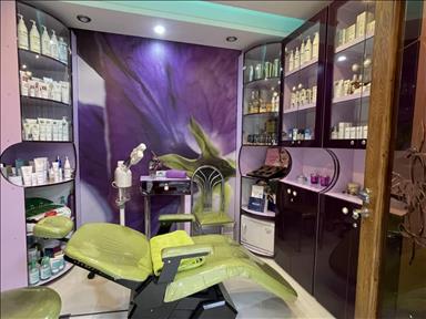 سالن زیبایی آکادمی تخصصی آرایش دائم ناهید سیفی (دنیای زیبایی)  در  مشهد